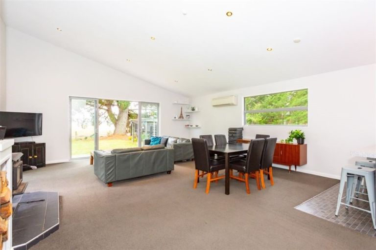 Photo of property in 800 Old West Coast Road, West Melton, Christchurch, 7671