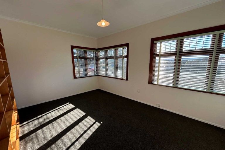 Photo of property in 45-47 Princes Street, Waikari, 7420
