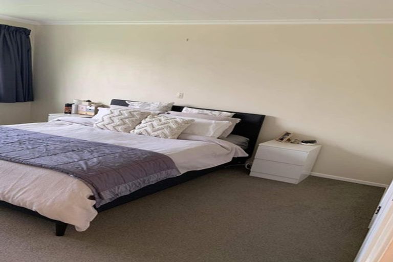 Photo of property in 5 Flavia Grove, Clouston Park, Upper Hutt, 5018