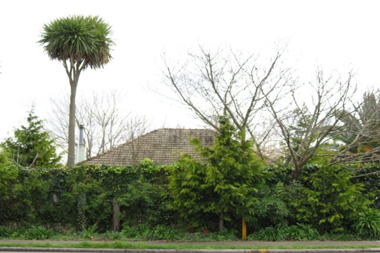 Photo of property in 71 Te Mata Road, Havelock North, 4130