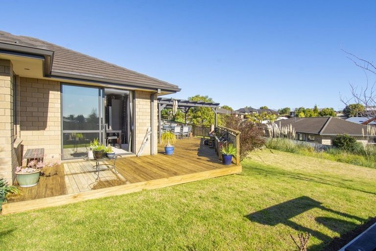 Photo of property in 45 Discovery Avenue, Welcome Bay, Tauranga, 3112