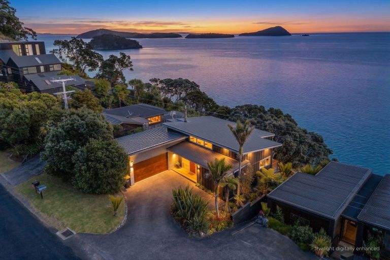 Photo of property in 1410 Wyuna Bay Road, Wyuna Bay, Coromandel, 3581