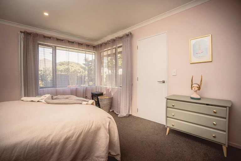 Photo of property in 68a Baker Street, New Brighton, Christchurch, 8083