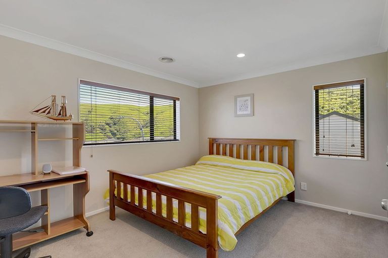 Photo of property in 3 Didsbury Grove, Churton Park, Wellington, 6037