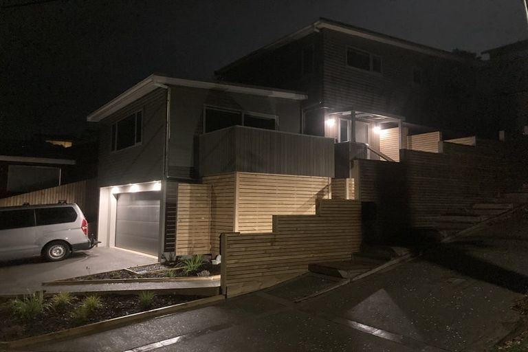 Photo of property in 41a Woodmancote Road, Khandallah, Wellington, 6035