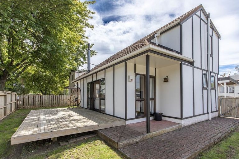 Photo of property in 1 Rea Grove, Turangi, 3334