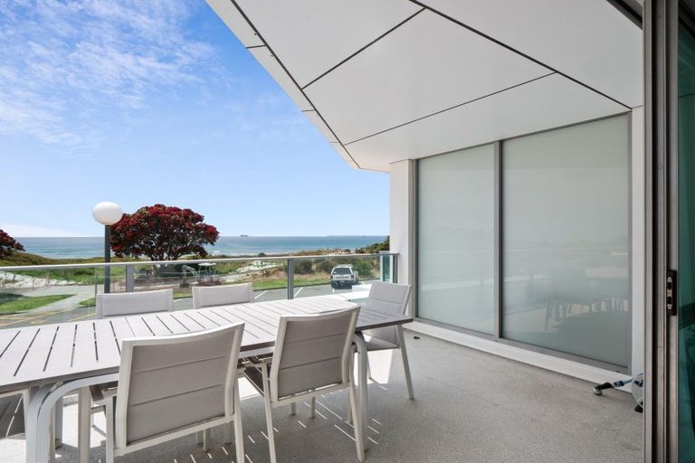 Photo of property in 204/136 Marine Parade, Mount Maunganui, 3116