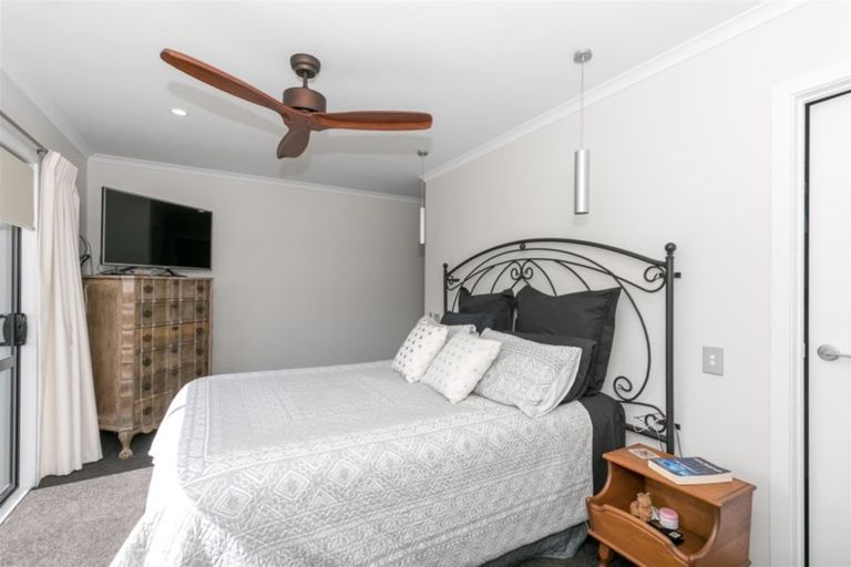 Photo of property in 15 Rebekah Crescent, Flagstaff, Hamilton, 3210