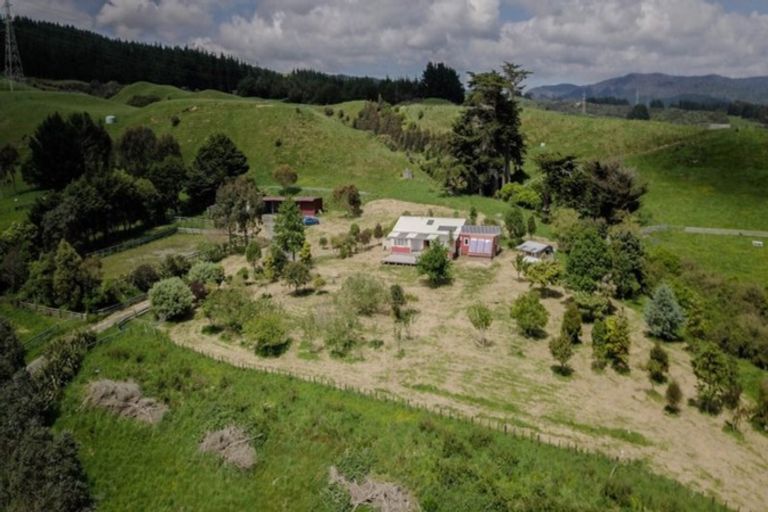 Photo of property in 236 Ngatiawa Road, Reikorangi, Waikanae, 5391