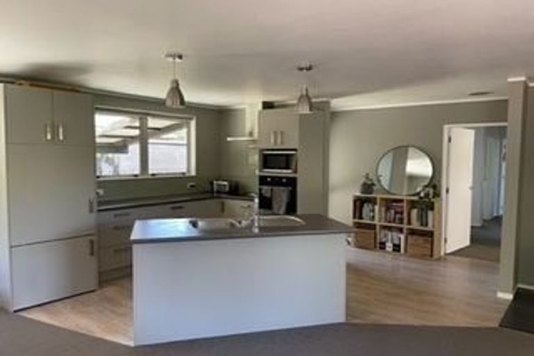 Photo of property in 1/155 Tauhara Road, Tauhara, Taupo, 3330