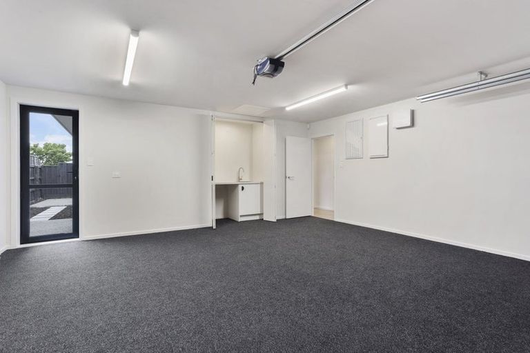 Photo of property in 10 Inch Crescent, Rangiora, 7400