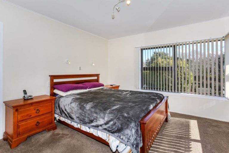 Photo of property in 9 Turner Place, Pukekohe, 2120
