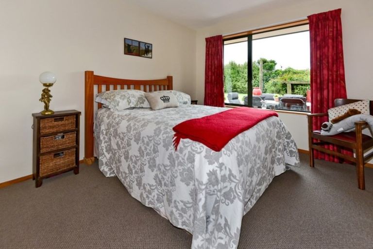 Photo of property in 18 Piako Drive, Darfield, 7571