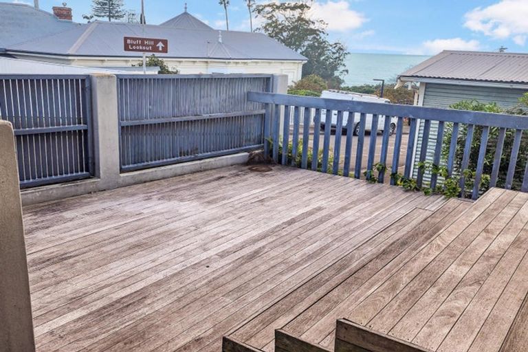 Photo of property in 16 Lighthouse Road, Bluff Hill, Napier, 4110