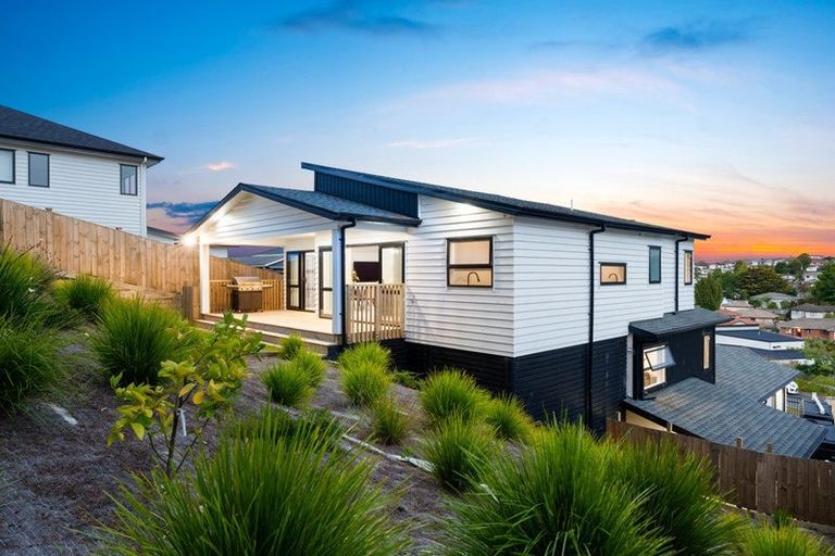 Photo of property in 41 Korihi Drive, Swanson, Auckland, 0614