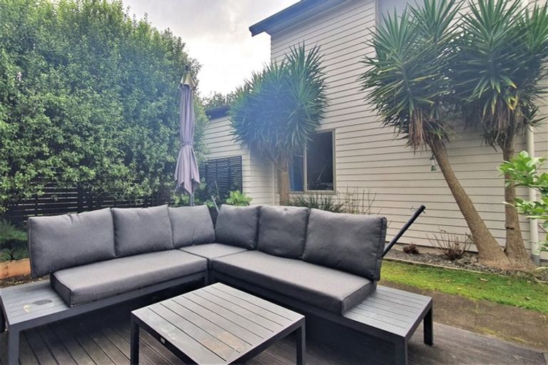 Photo of property in 63 Bruce Pulman Drive, Takanini, 2112