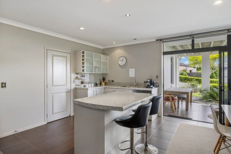 Photo of property in 2 Parnwell Place, Ohauiti, Tauranga, 3112