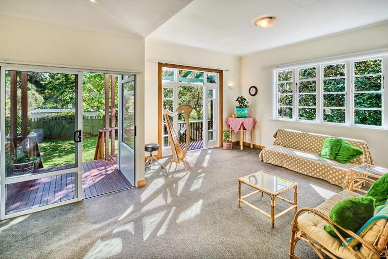 Photo of property in 202 Happy Valley Road, Owhiro Bay, Wellington, 6023