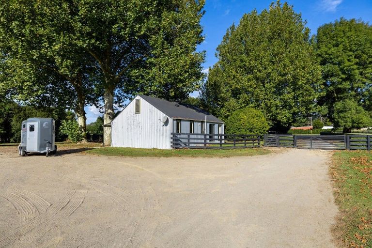 Photo of property in 383 Matangi Road, Matangi, Hamilton, 3284