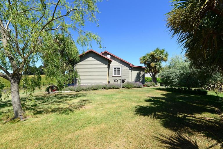 Photo of property in 617 Waihaorunga Back Road, Elephant Hill, Waimate, 7977