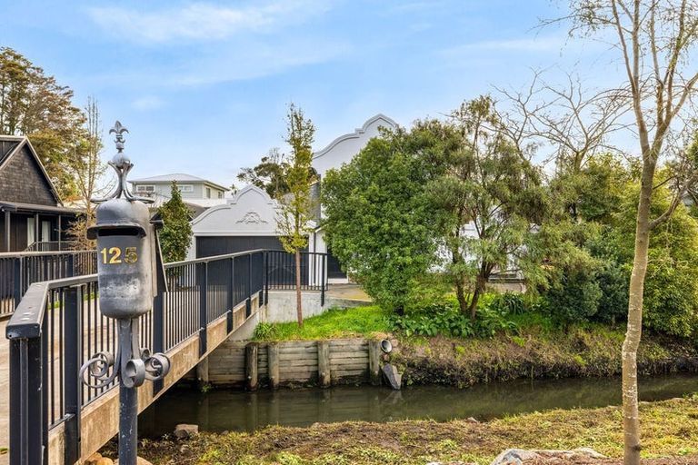 Photo of property in 125 Stapletons Road, Richmond, Christchurch, 8013