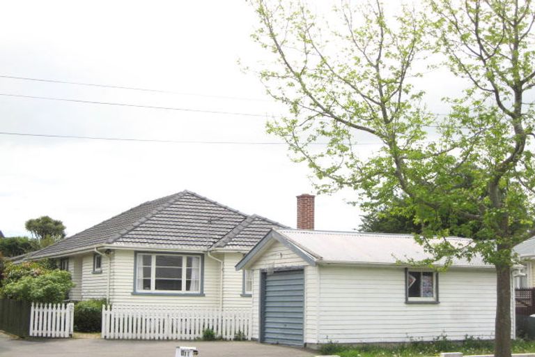 Photo of property in 2/11 Dunedin Street, Redwood, Christchurch, 8051