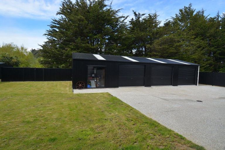 Photo of property in 77 Richfield Drive, Waikiwi, Invercargill, 9810