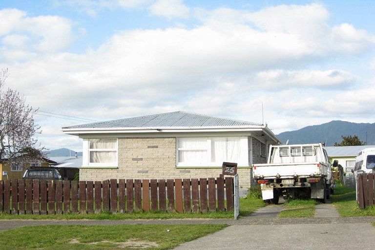 Photo of property in 25 Kowhai Avenue, Murupara, 3025