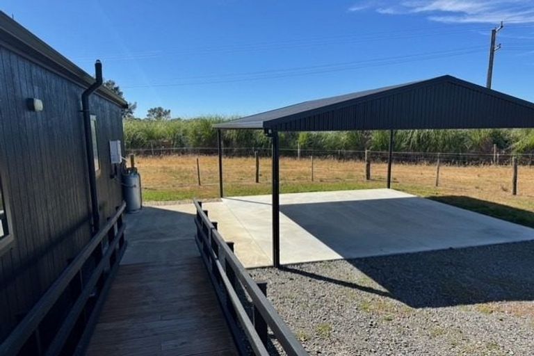 Photo of property in 17 Valentine Road, Bridge Pa, Hastings, 4175