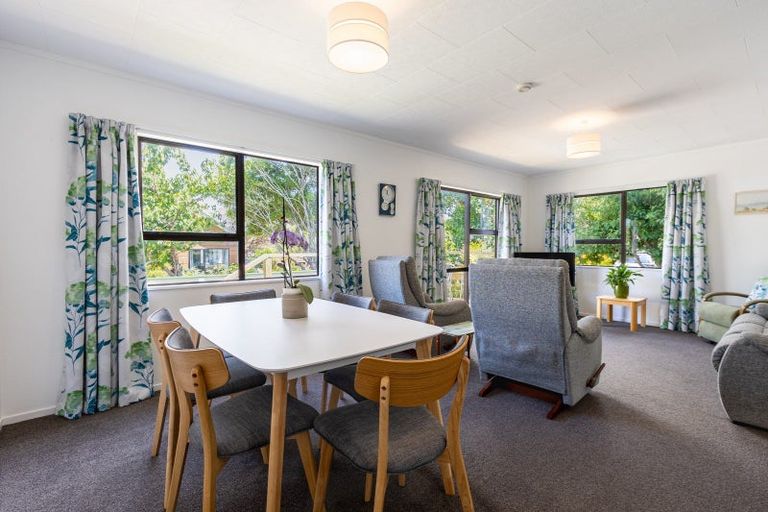 Photo of property in 2/3 Park Road, Paraparaumu Beach, Paraparaumu, 5032