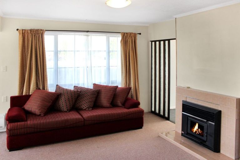 Photo of property in 24 Wentworth Street, Ilam, Christchurch, 8041