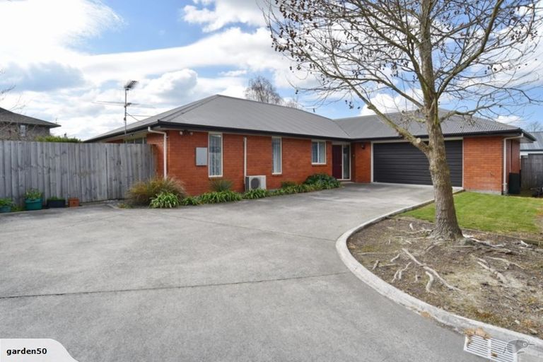 Photo of property in 20 West Belt, Rangiora, 7400