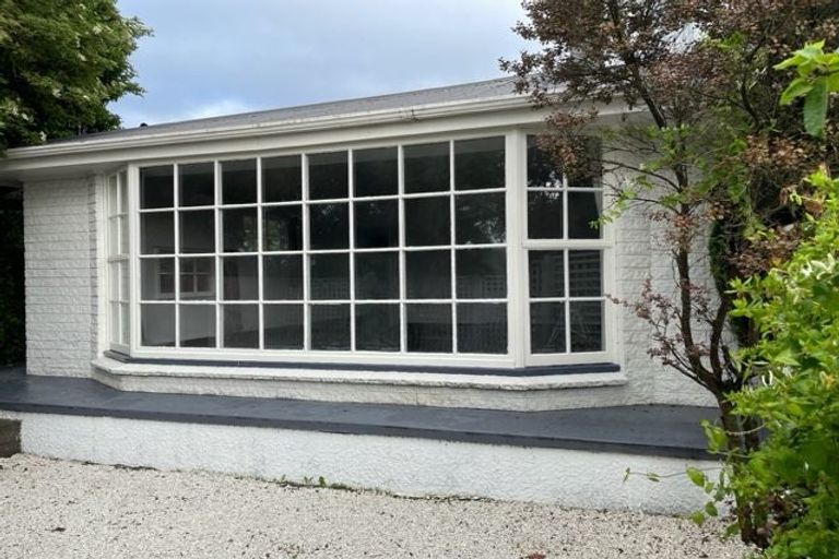 Photo of property in 121 Kendal Avenue, Burnside, Christchurch, 8053