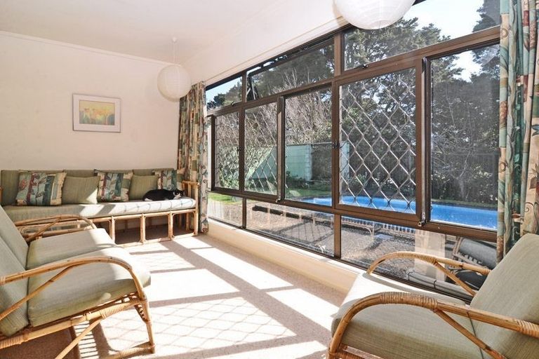 Photo of property in 140a Great South Road, Manurewa, Auckland, 2102