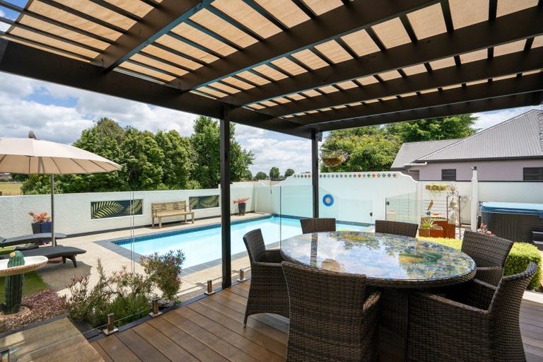 Photo of property in 21 Alba Place, Cambridge, 3434