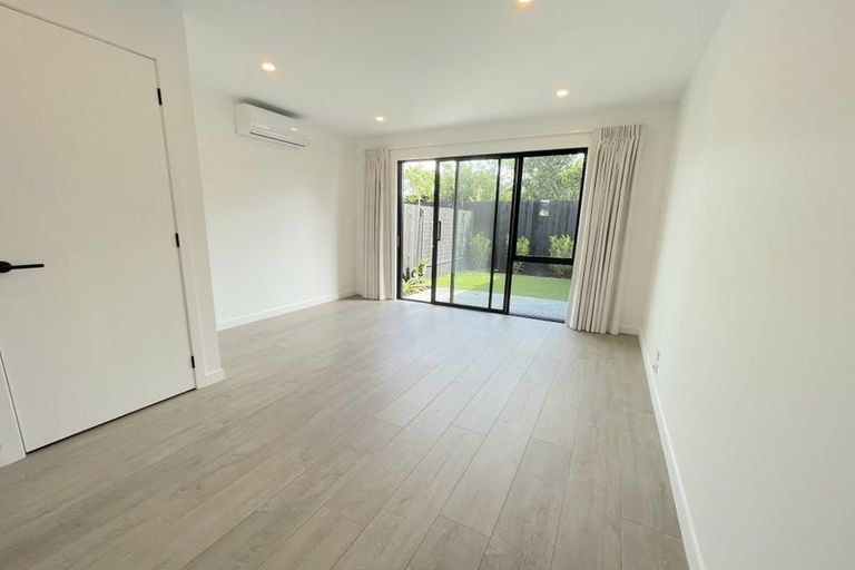 Photo of property in 6/598 Te Atatu Road, Te Atatu Peninsula, Auckland, 0610