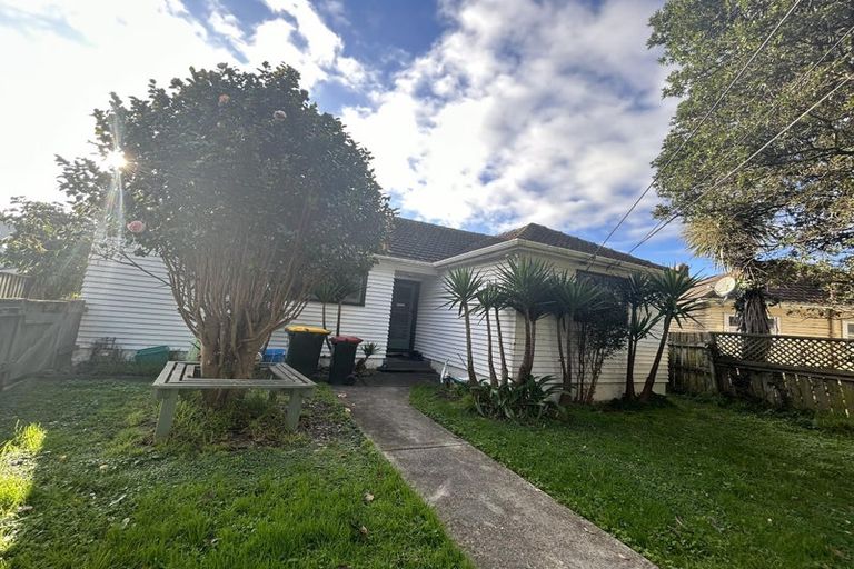 Photo of property in 47 Thornycroft Avenue, Epuni, Lower Hutt, 5011