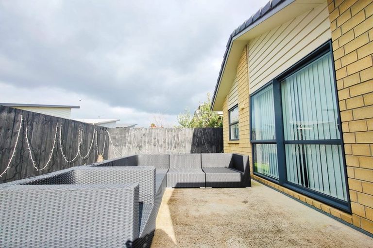 Photo of property in 6 Duin Lane, Wiri, Auckland, 2104