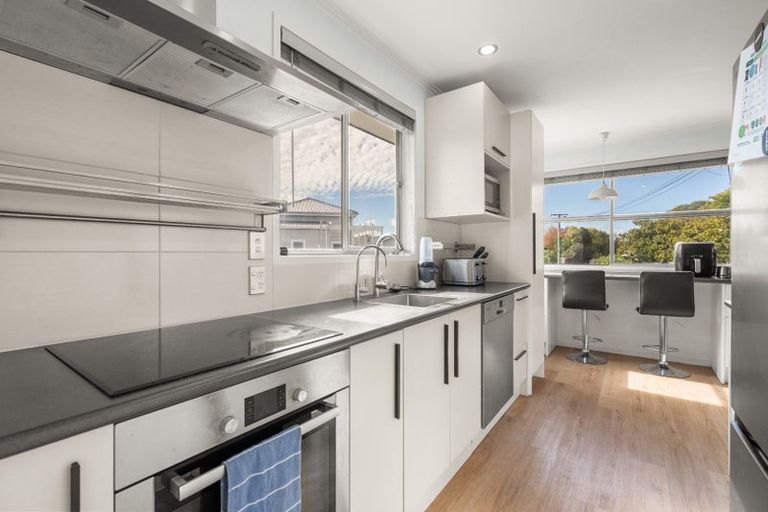 Photo of property in 2 Swift Place, Leamington, Cambridge, 3432