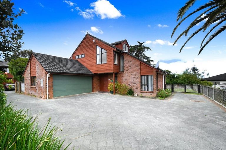 Photo of property in 1/10 Bannings Way, Hobsonville, Auckland, 0618