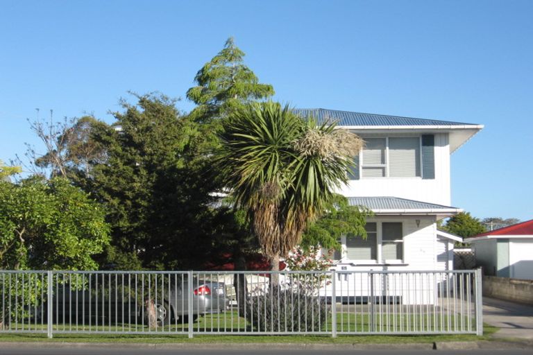 Photo of property in 65 De Lautour Road, Inner Kaiti, Gisborne, 4010