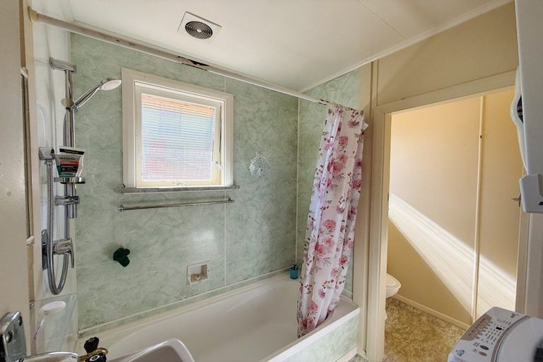 Photo of property in 105 Queens Drive, Saint Kilda, Dunedin, 9012