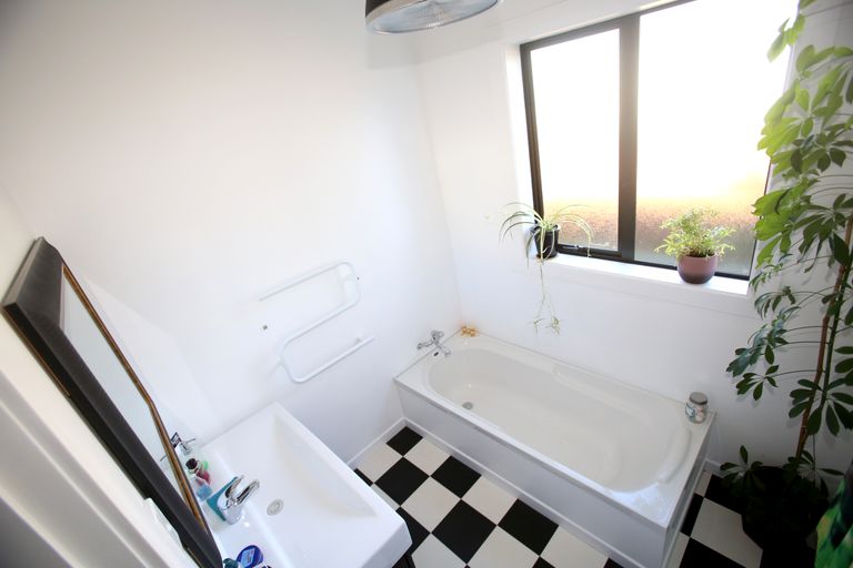 Photo of property in 345 Herbert Street, Windsor, Invercargill, 9810