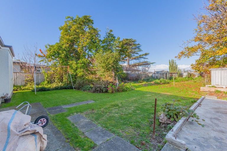 Photo of property in 30 Anzac Avenue, Onekawa, Napier, 4110