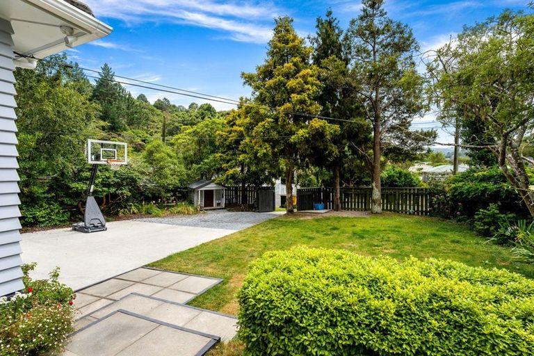 Photo of property in 39 Rawhiti Street, Stokes Valley, Lower Hutt, 5019