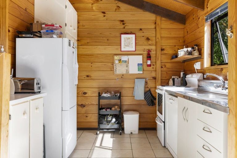 Photo of property in 2/5 Pikikotuku Place, Kuratau, Turangi, 3381