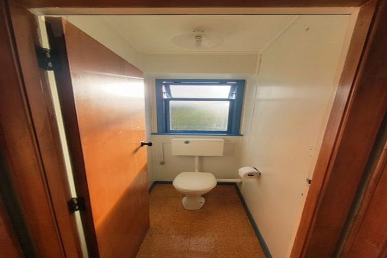 Photo of property in 74-76 Hereford Street, Cannons Creek, Porirua, 5024