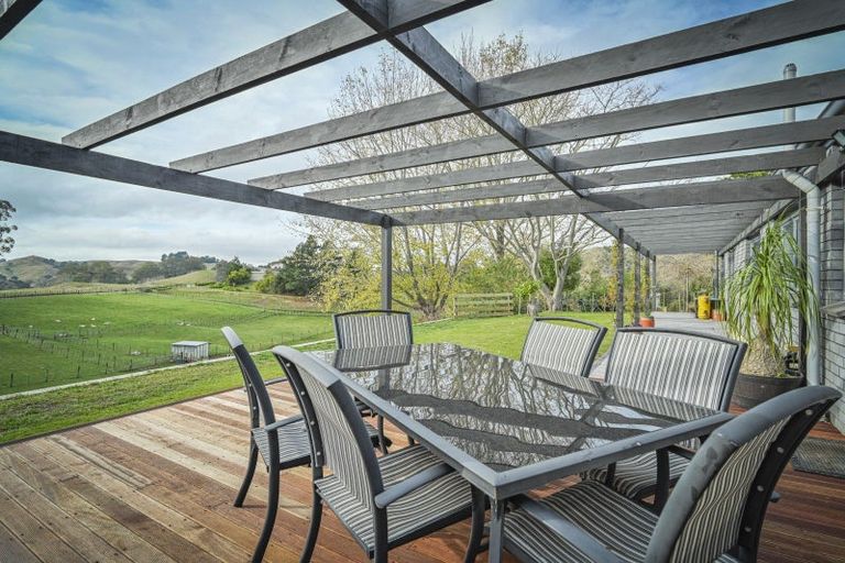Photo of property in 537 Apley Road, Puketapu, Napier, 4184