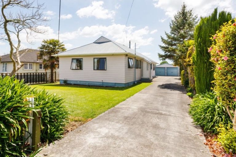 Photo of property in 40 Johnson Street, Bulls, 4818