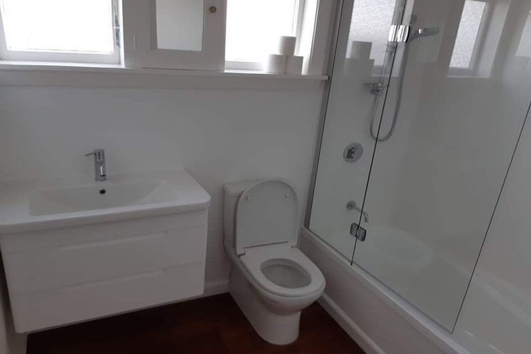 Photo of property in 23 Young Street, Somerfield, Christchurch, 8024